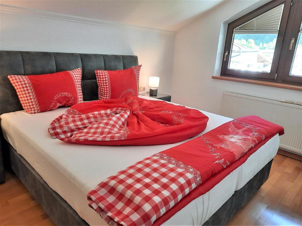 Garni Flori Villa Langenfeld Bagian luar foto