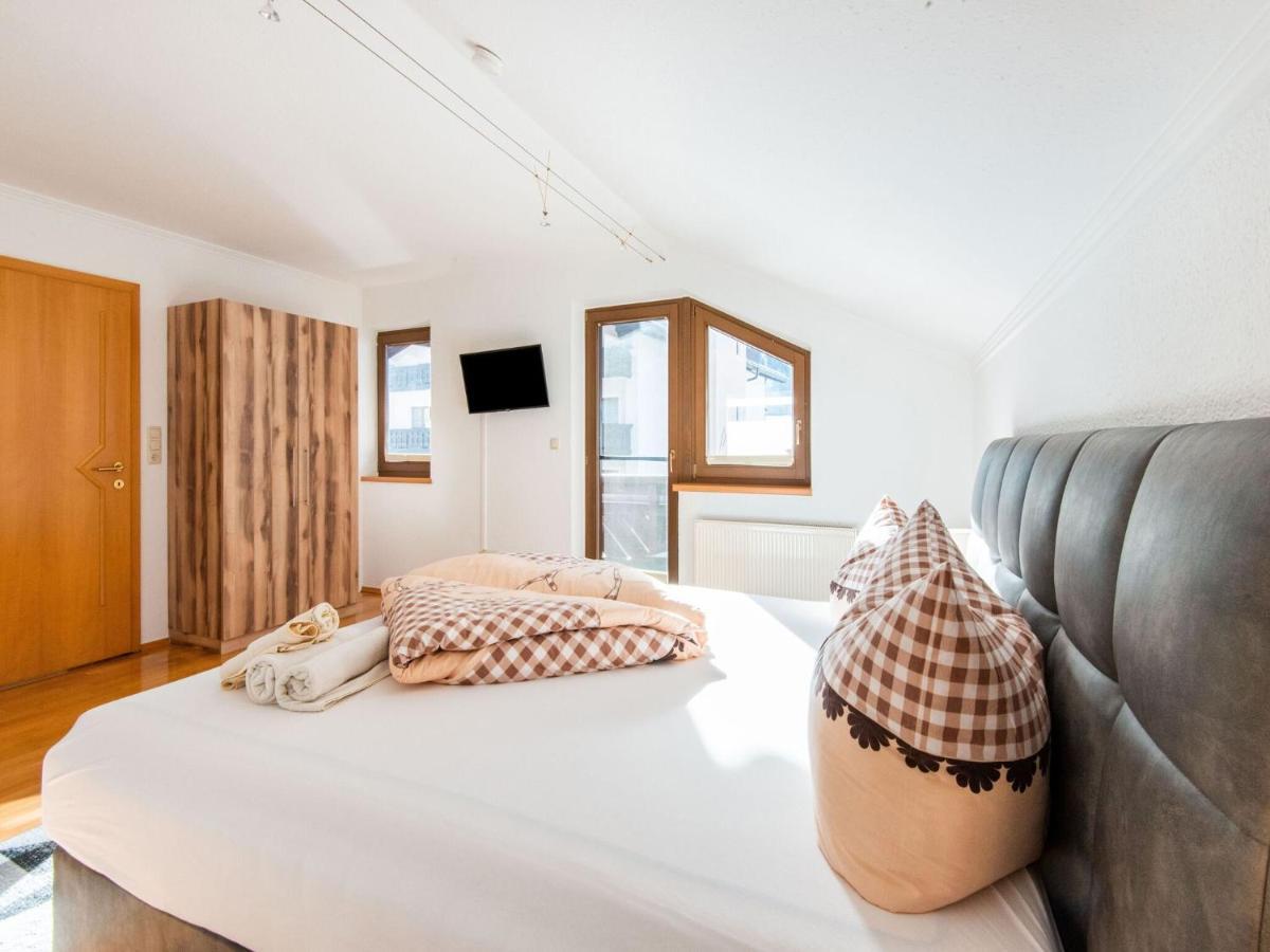 Garni Flori Villa Langenfeld Bagian luar foto
