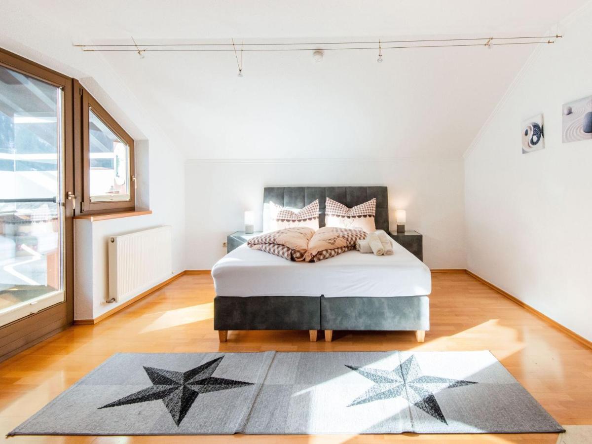 Garni Flori Villa Langenfeld Bagian luar foto