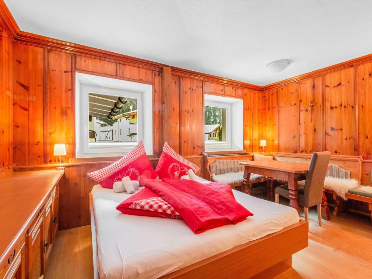 Garni Flori Villa Langenfeld Bagian luar foto